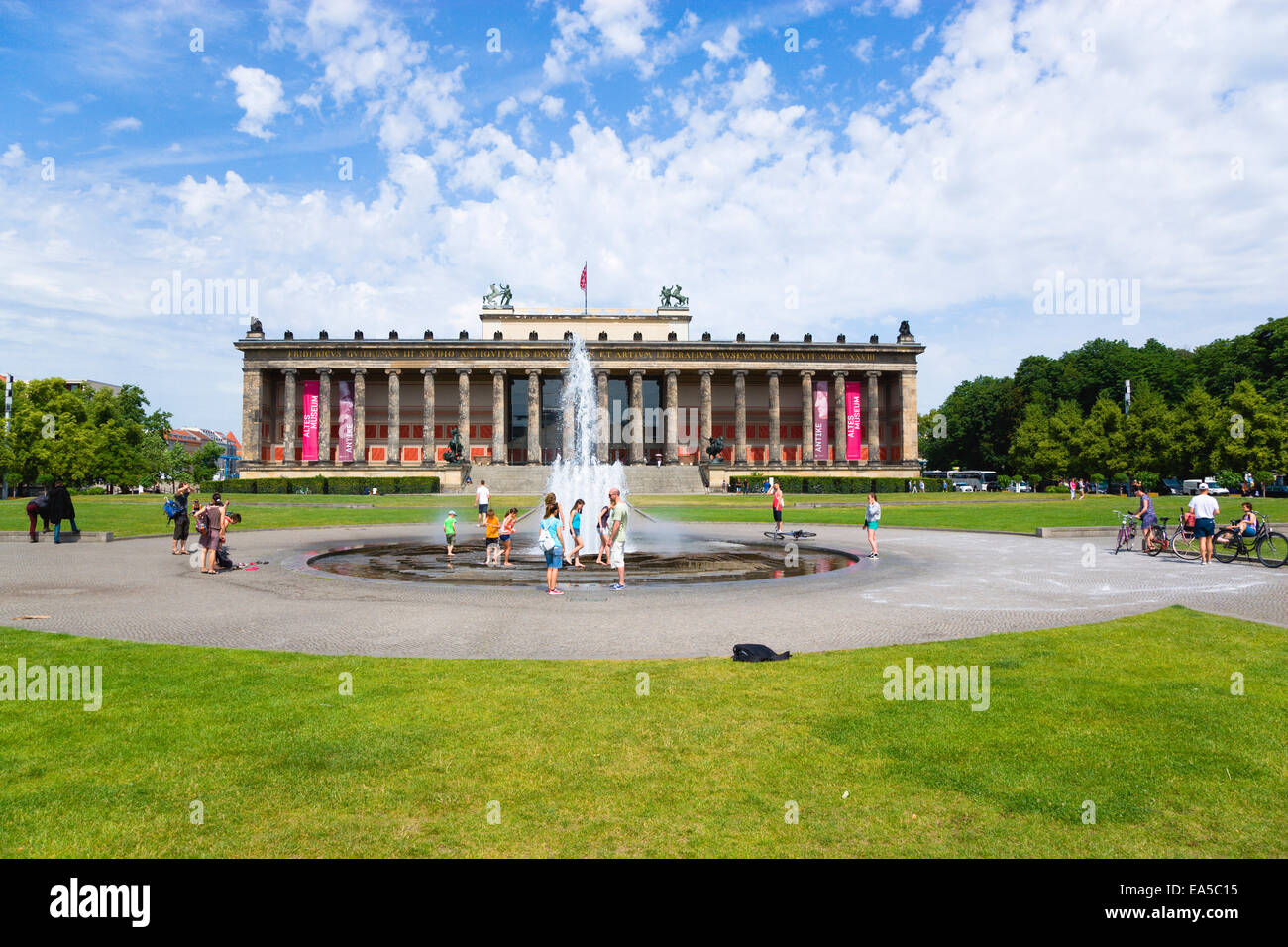 Germany, Berlin, Museum Island, Altes Museum in Lustgarten Stock Photo