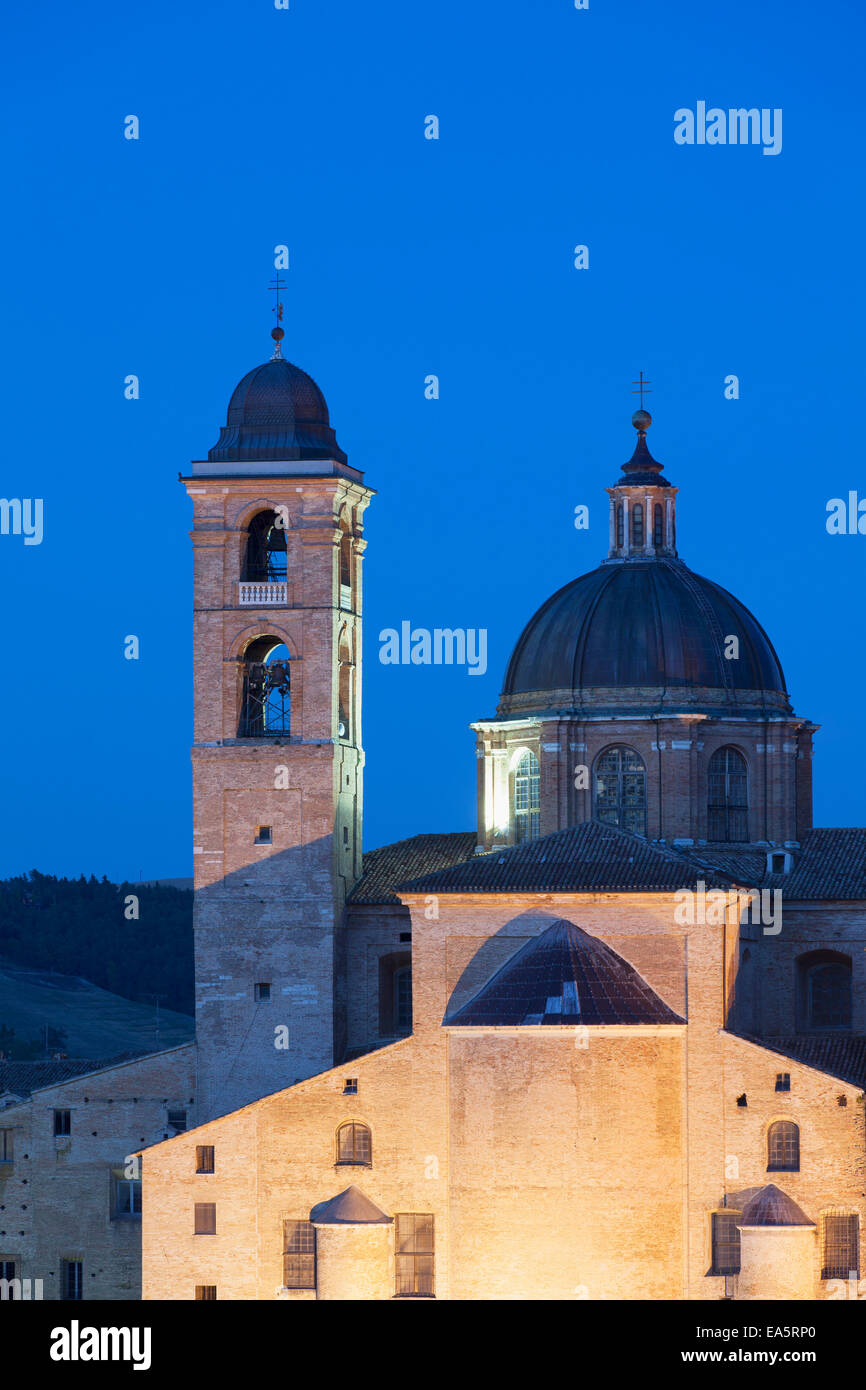 Urbino skyline hi-res stock photography and images - Alamy