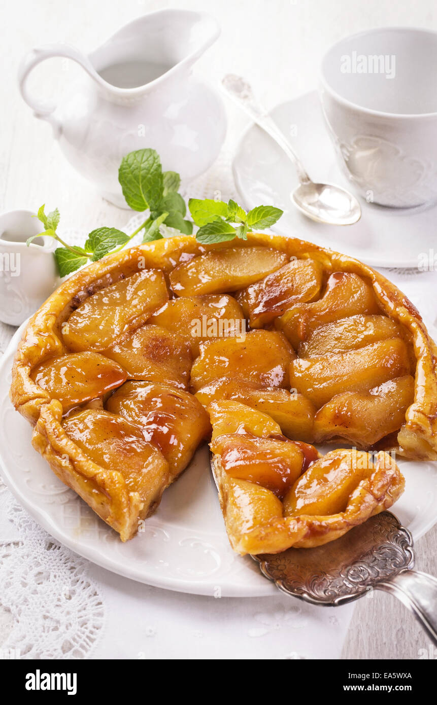 Tarte du chef hi-res stock photography and images - Alamy