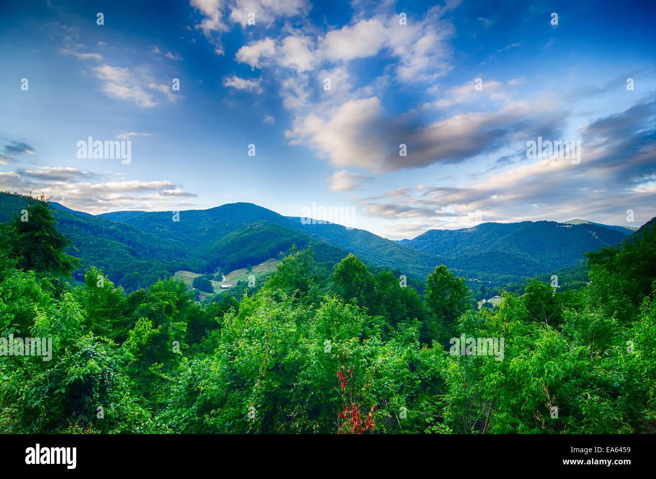 Maggie valley, north carolina hires stock photography and images Alamy