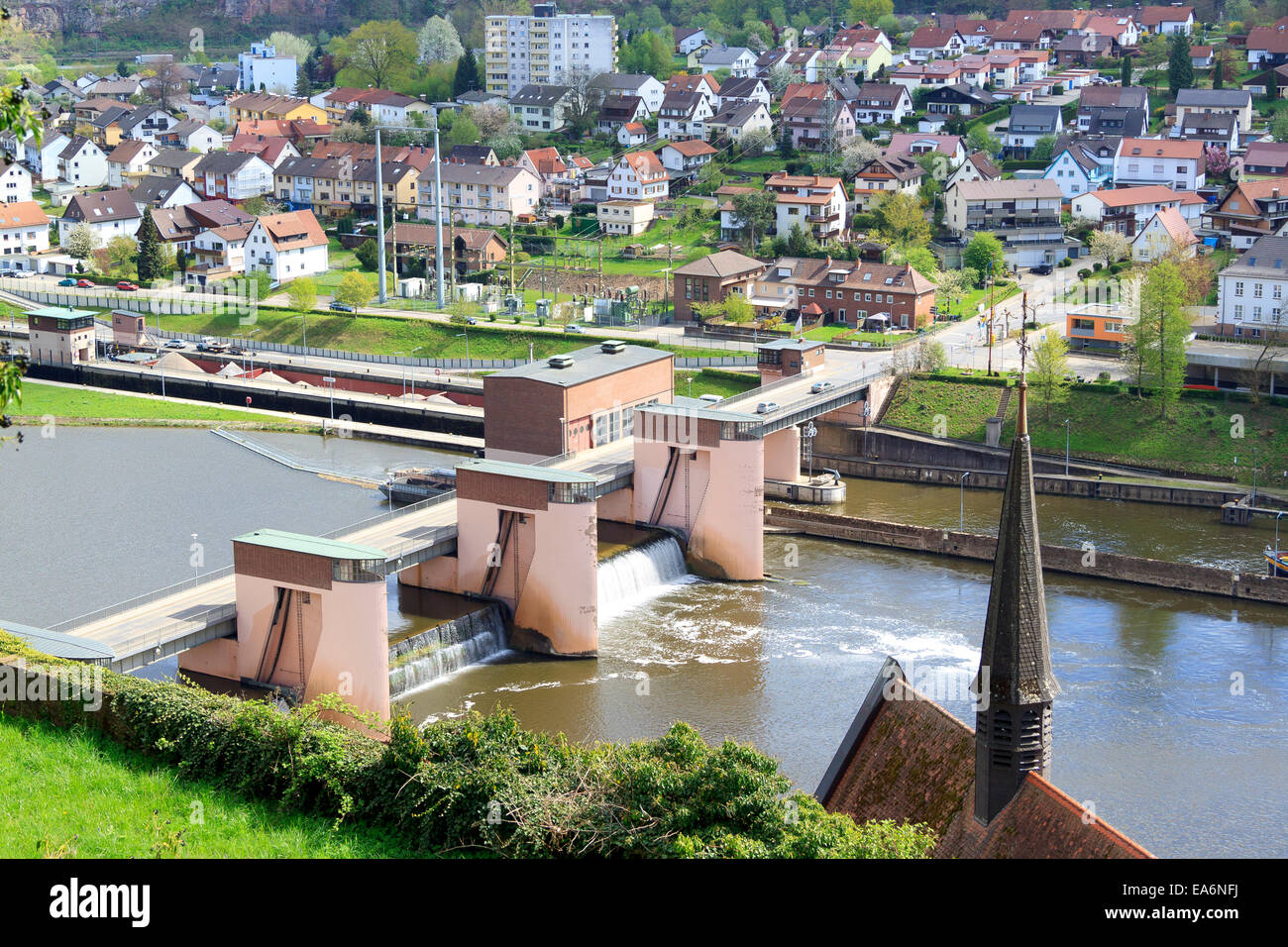 A lock and weir system at Hirschhorn in the Neckar Valley, Hesse, Germany Stock Photo