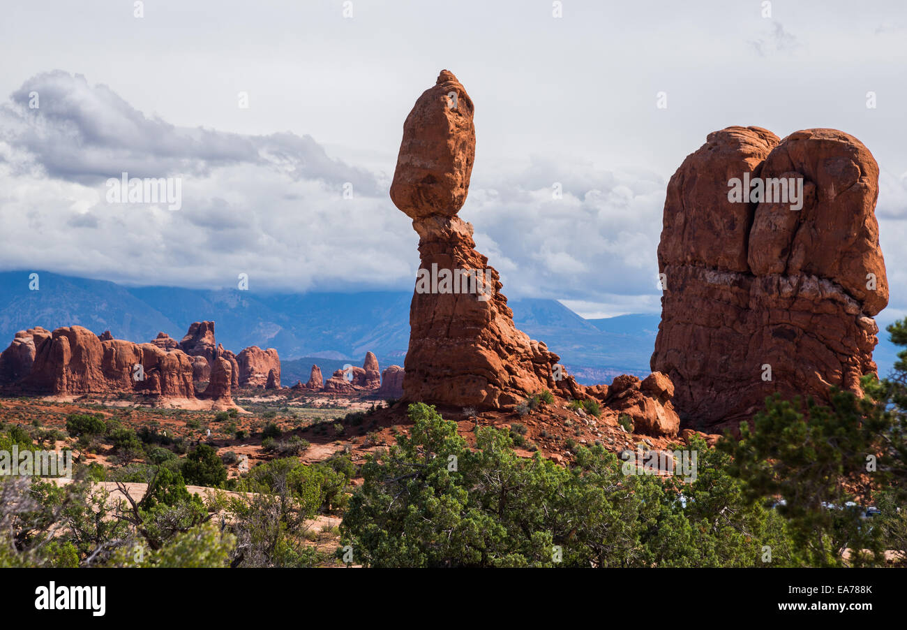 The Balanced Rock, sandstone formation formed by erosion. Arches National Park, Utah, USA. Stock Photo