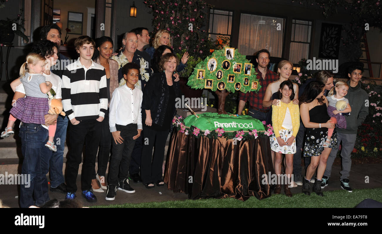 Los Angeles, California, USA. 7th Nov, 2014. Parenthood Cast at the
