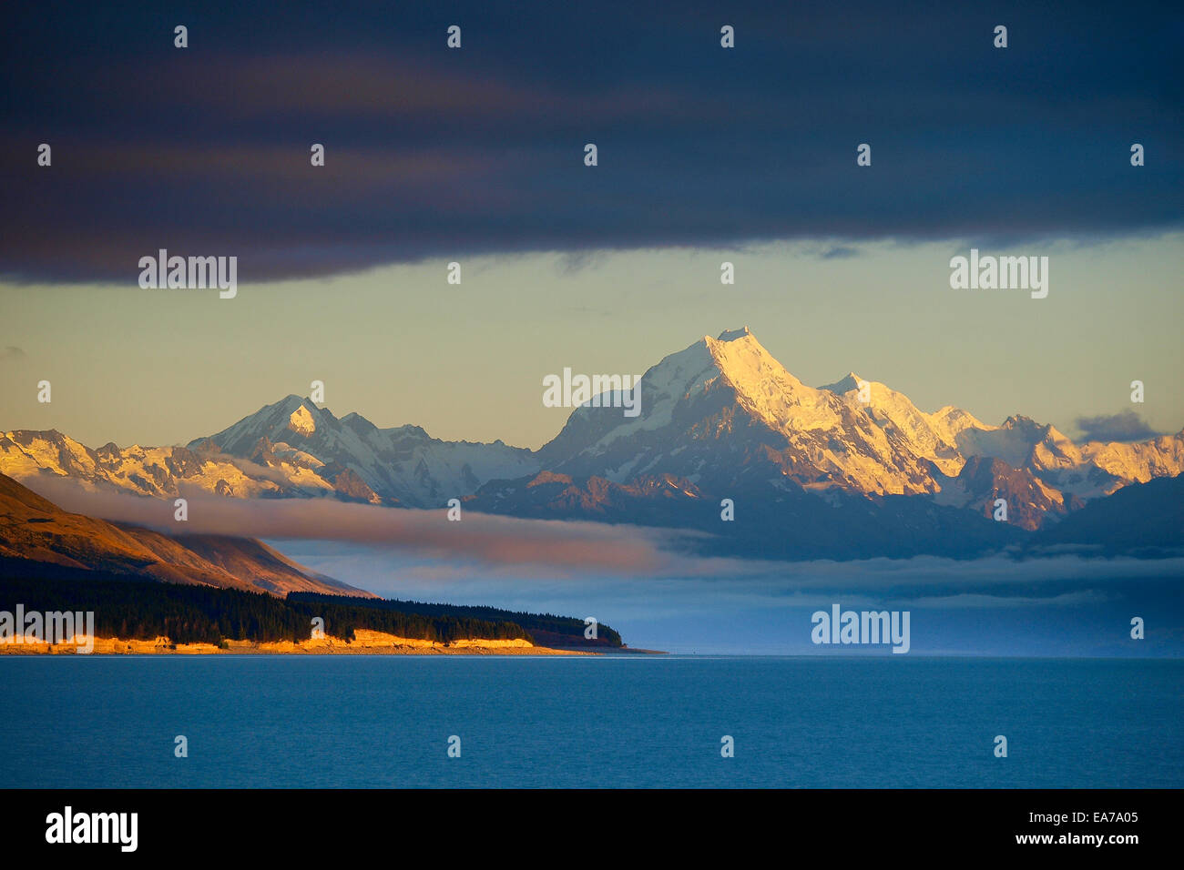 Aerial view mount cook southern hi-res stock photography and images - Alamy