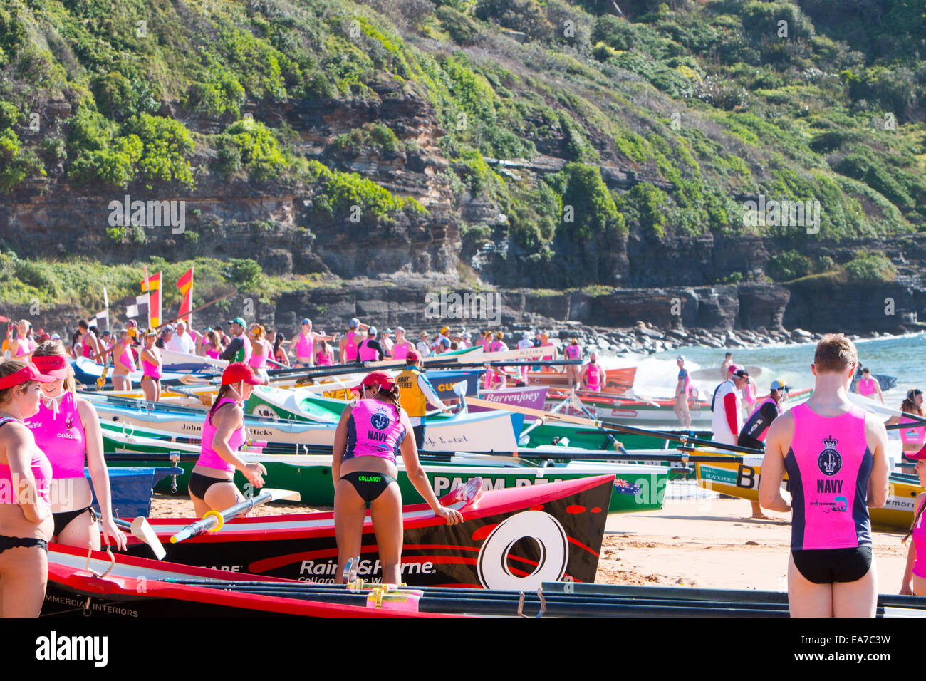 Sydney, Australia. 8th Nov, 2014. Summer surfboat racing competition amongst surfclubs located on Sydney's northern beaches begins at Bilgola Beach. NSW Australia Credit:  martin berry/Alamy Live News Stock Photo