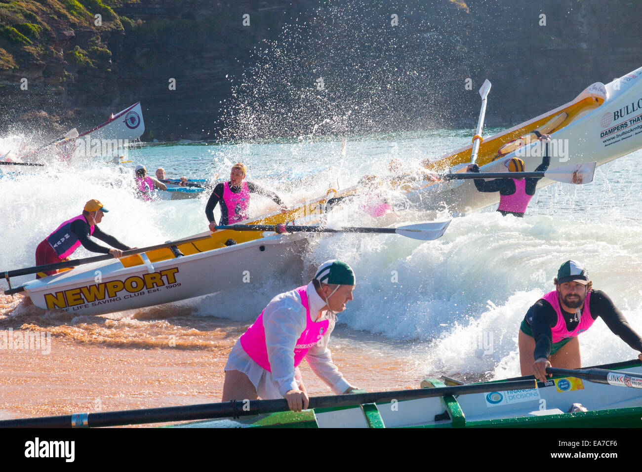 Sydney, Australia. 8th Nov, 2014. Summer surfboat racing competition amongst surfclubs located on Sydney's northern beaches begins at Bilgola Beach. teams launch surfboat Australia Credit:  martin berry/Alamy Live News Stock Photo
