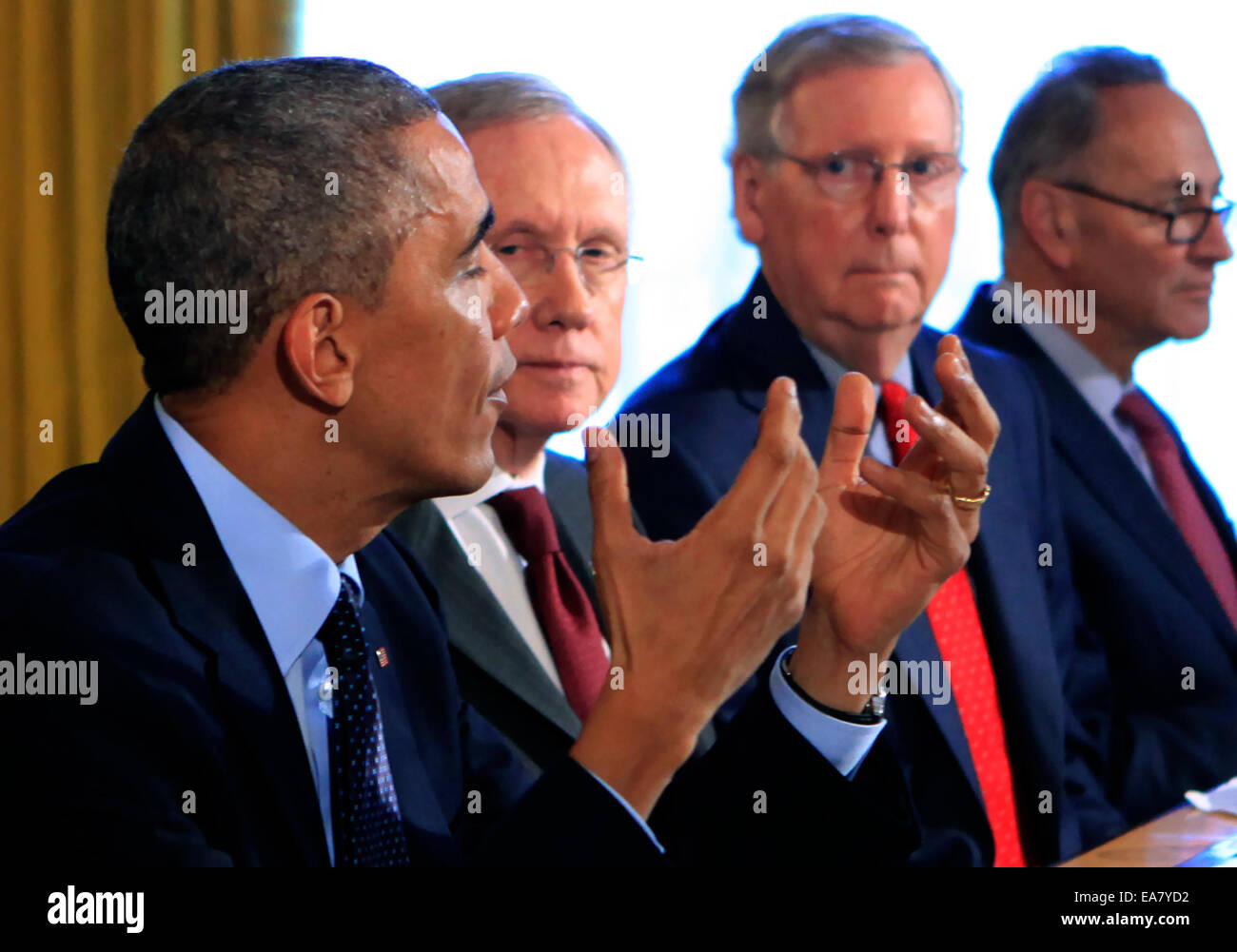 Washington, DC, US. 7th Nov, 2014. United States President Barack Obama meets with bipartisian congressional leadership in the Old Family Dining Room of the White House in Washington, DC on Friday, November 7, 2014. From left to right: President Obama, current U.S. Senate Majority Leader Harry Reid (Democrat of Nevada), future U.S. Senate Majority Leader Mitch McConnell (Republican of Kentucky), and U.S. Senator Charles Schumer (Democrat of New York). Credit: dpa picture alliance/Alamy Live News Stock Photo