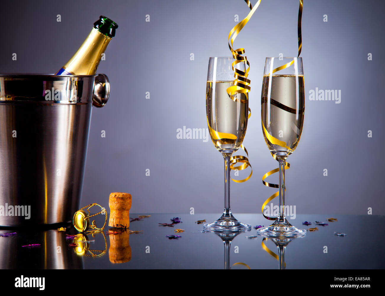 Glasses of champagne with ribbons Stock Photo Alamy
