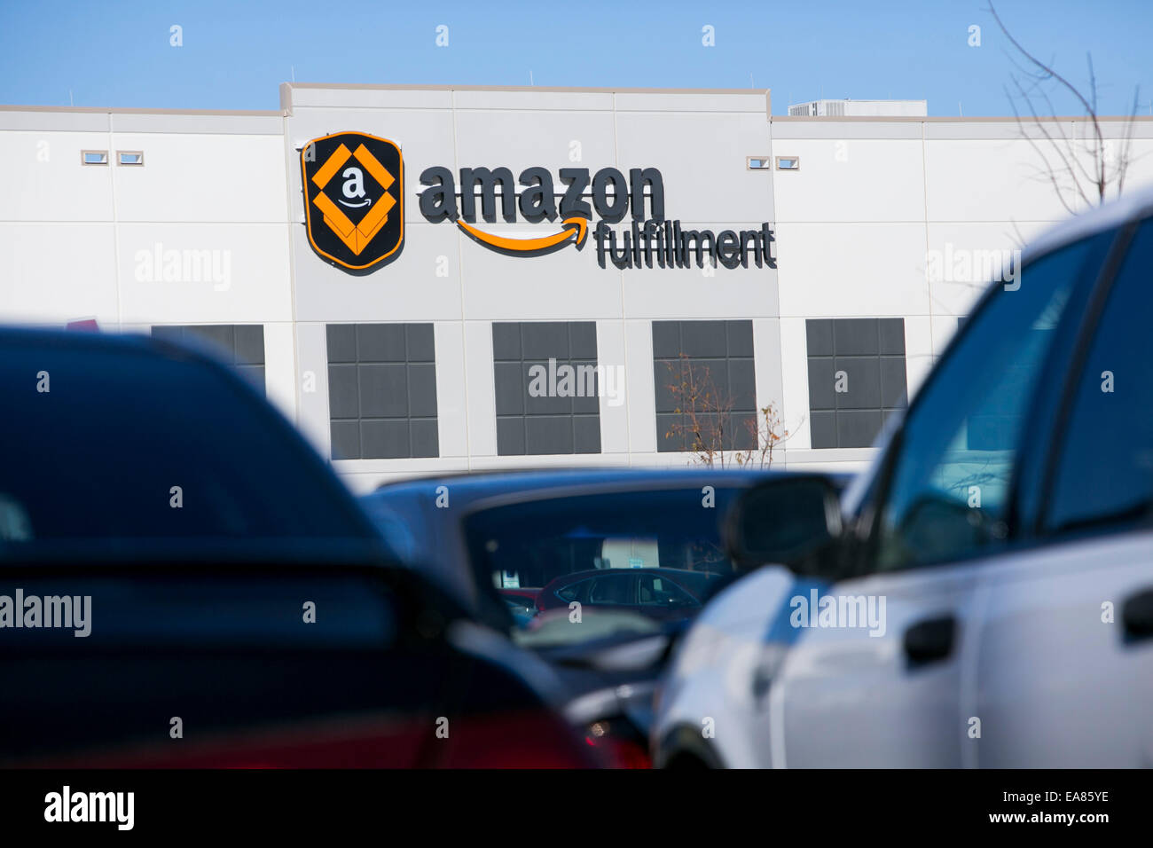 Amazon distribution center usa hires stock photography and images Alamy