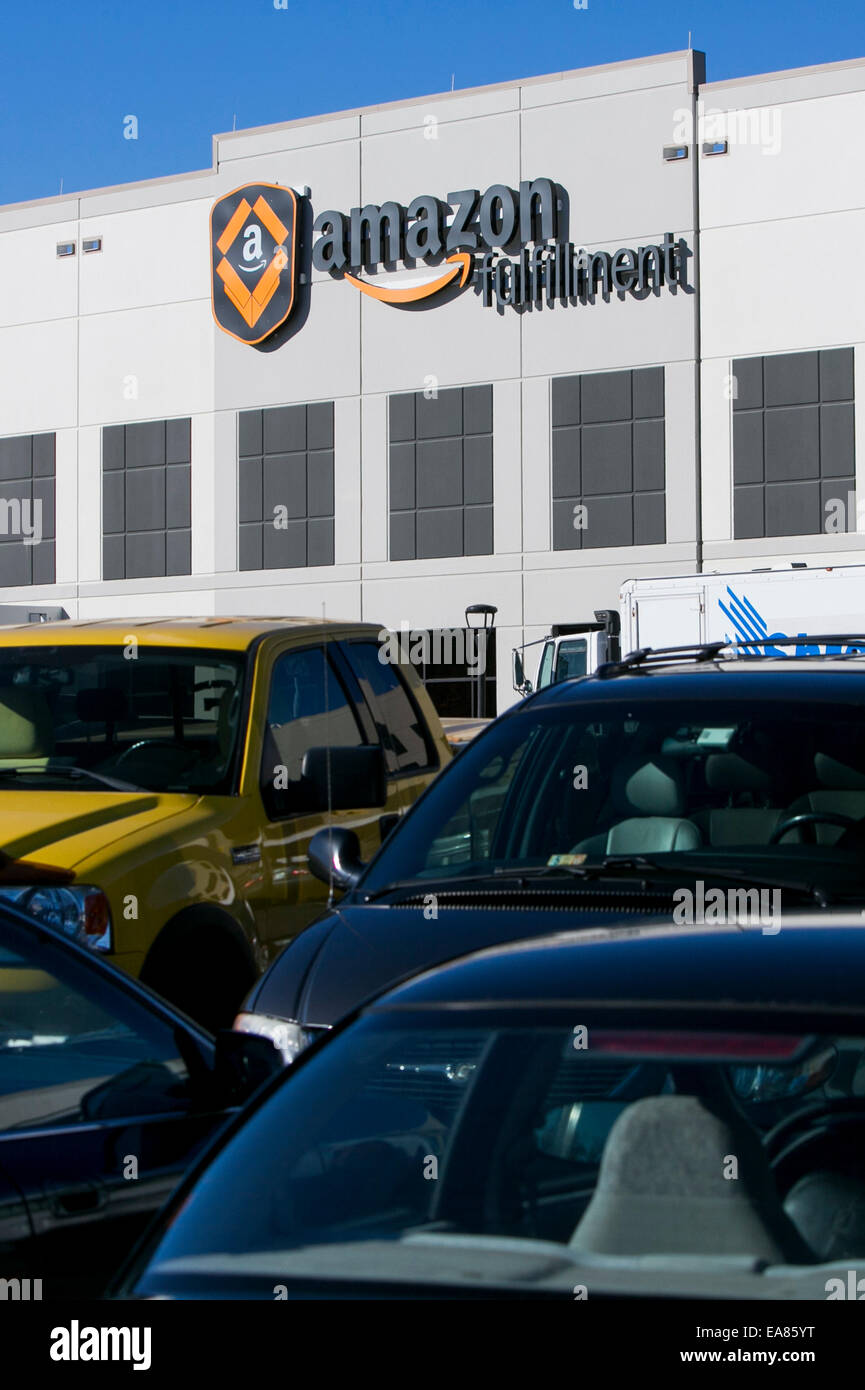 An Fulfillment center in Chester, Virginia Stock Photo Alamy