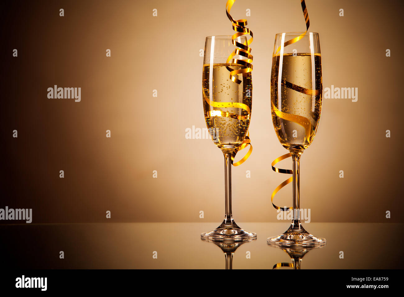 Glasses of champagne with ribbons Stock Photo Alamy
