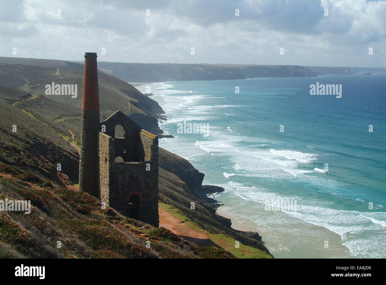 Looking down at Wheal Coates disused Tin Mine on the cliff side above the sea at Chapel Porth near St Agnes on the North Cornish Stock Photo