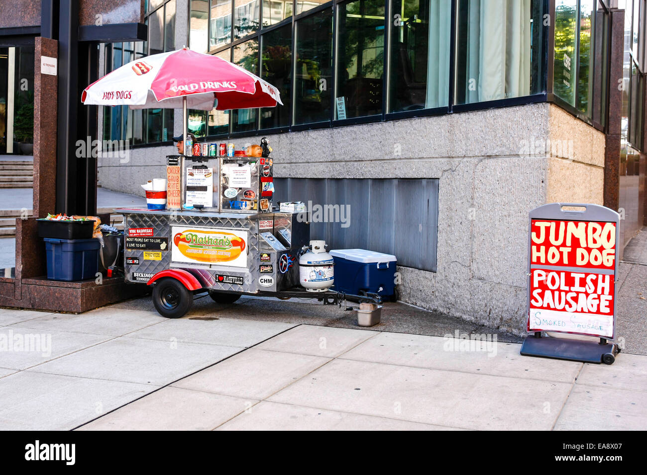 Street vendor selling hot dogs hires stock photography and images Alamy