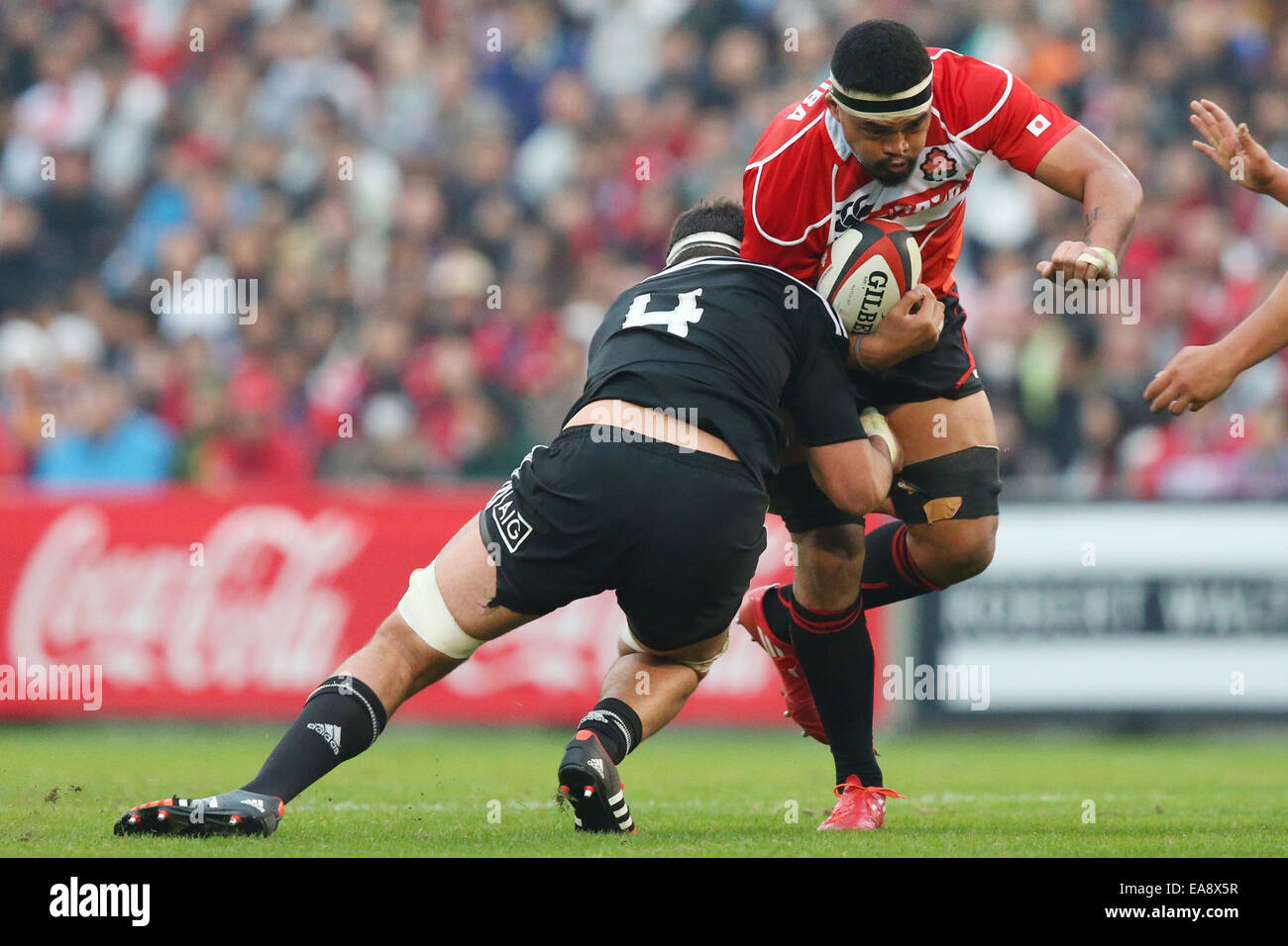 Toho Rugby Chichibunomiya Rugby Stadium, Tokyo, Japan. 8th Nov, 2014. Hendrik Tui ...