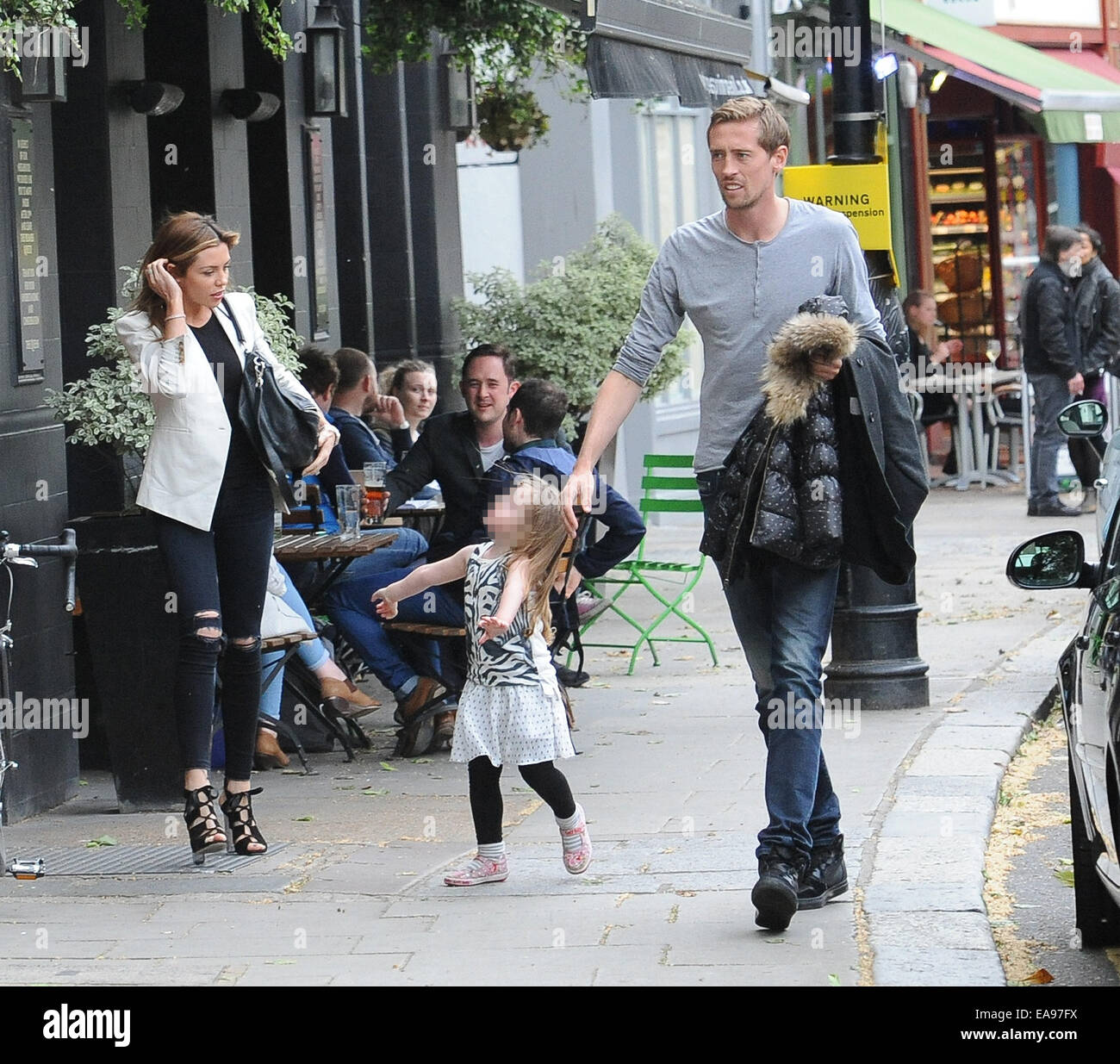 Peter crouch and sophia ruby crouch hires stock photography and images