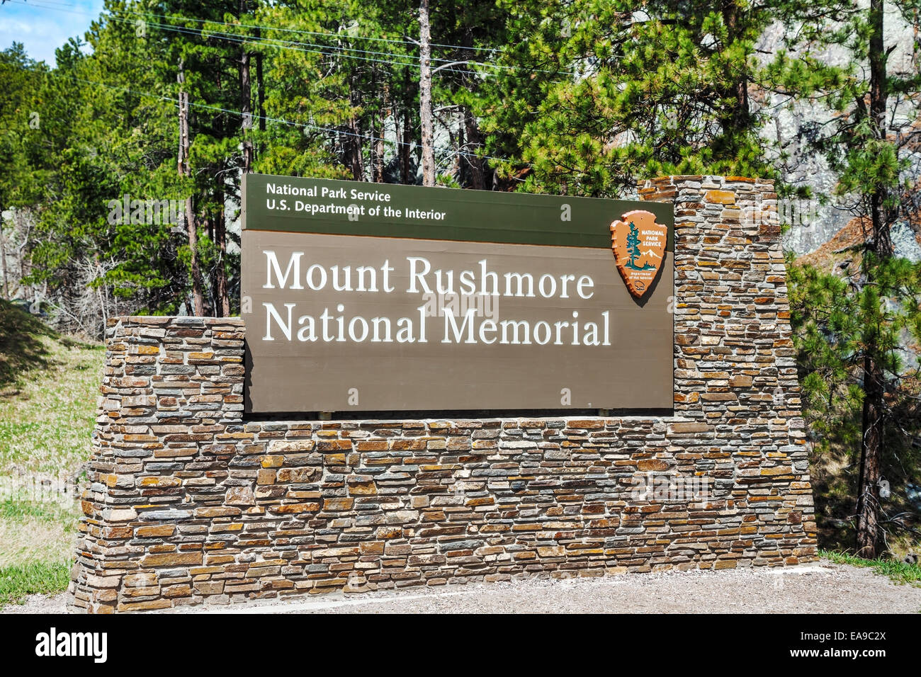 Mount Rushmore monument sign in South Dakota in the morning Stock Photo