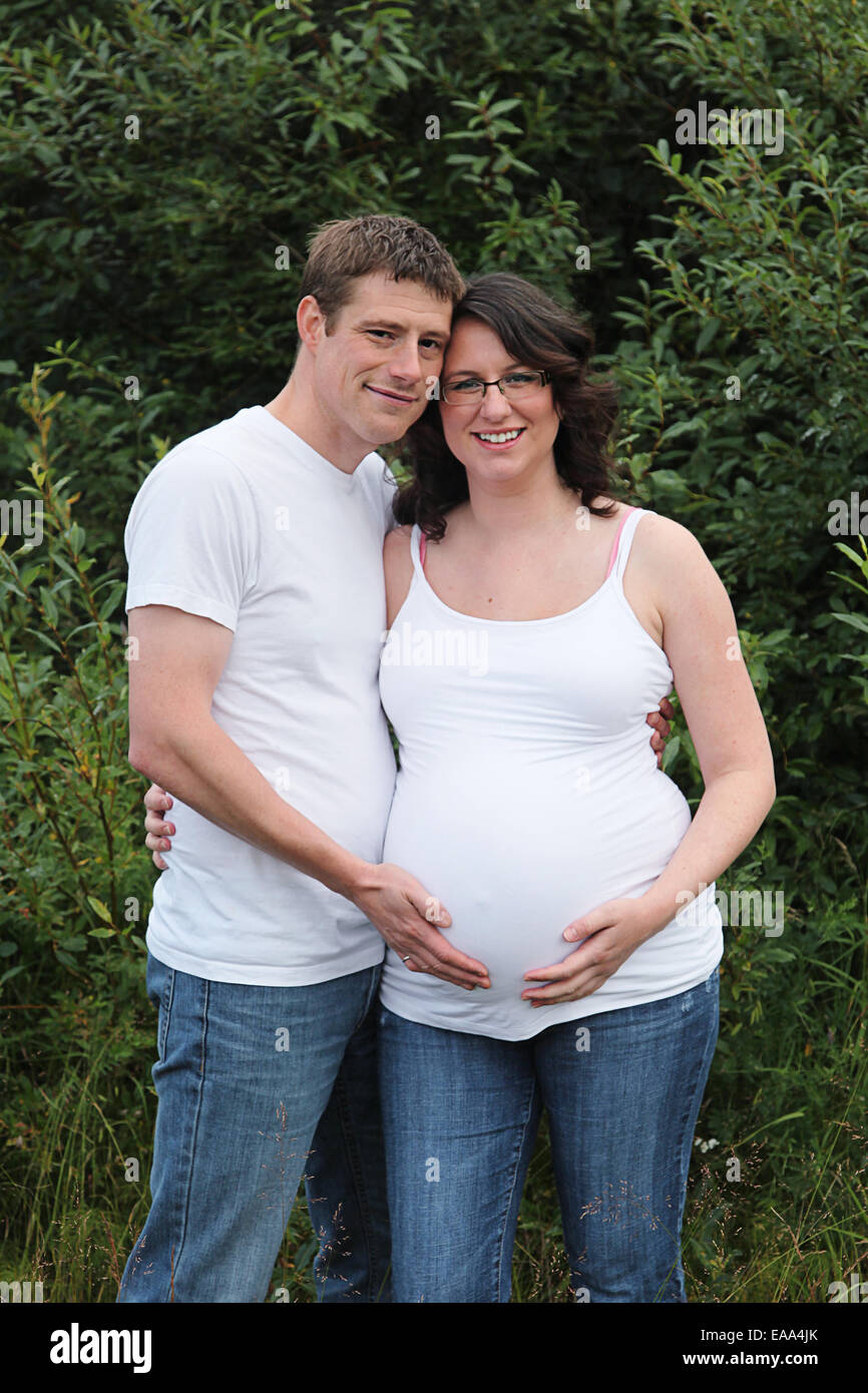 8 months pregnant woman hi-res stock photography and images - Alamy