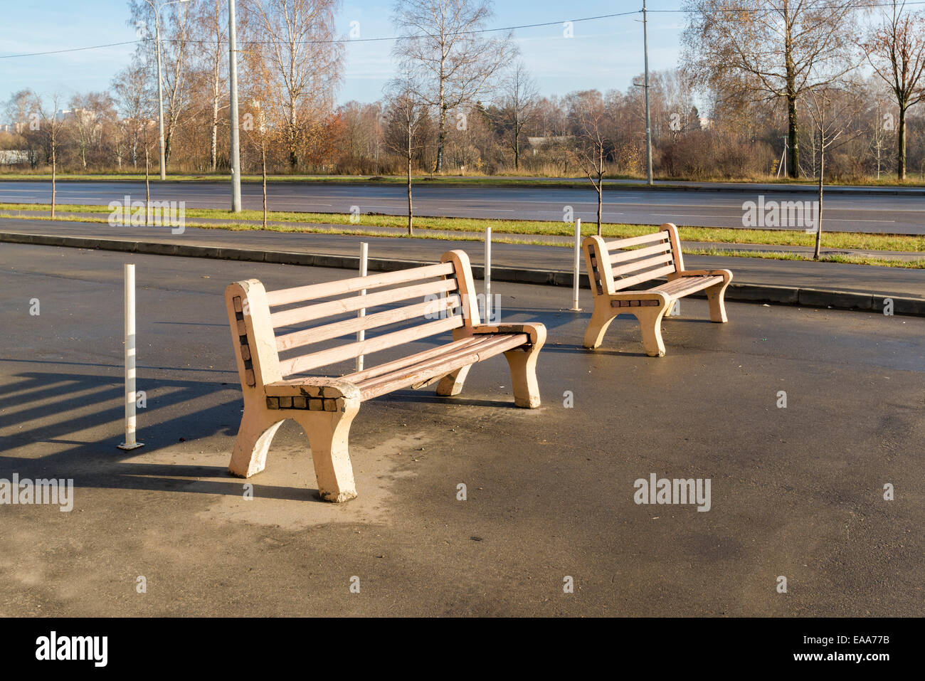 Two wooden benches in the Park Stock Photo - Alamy