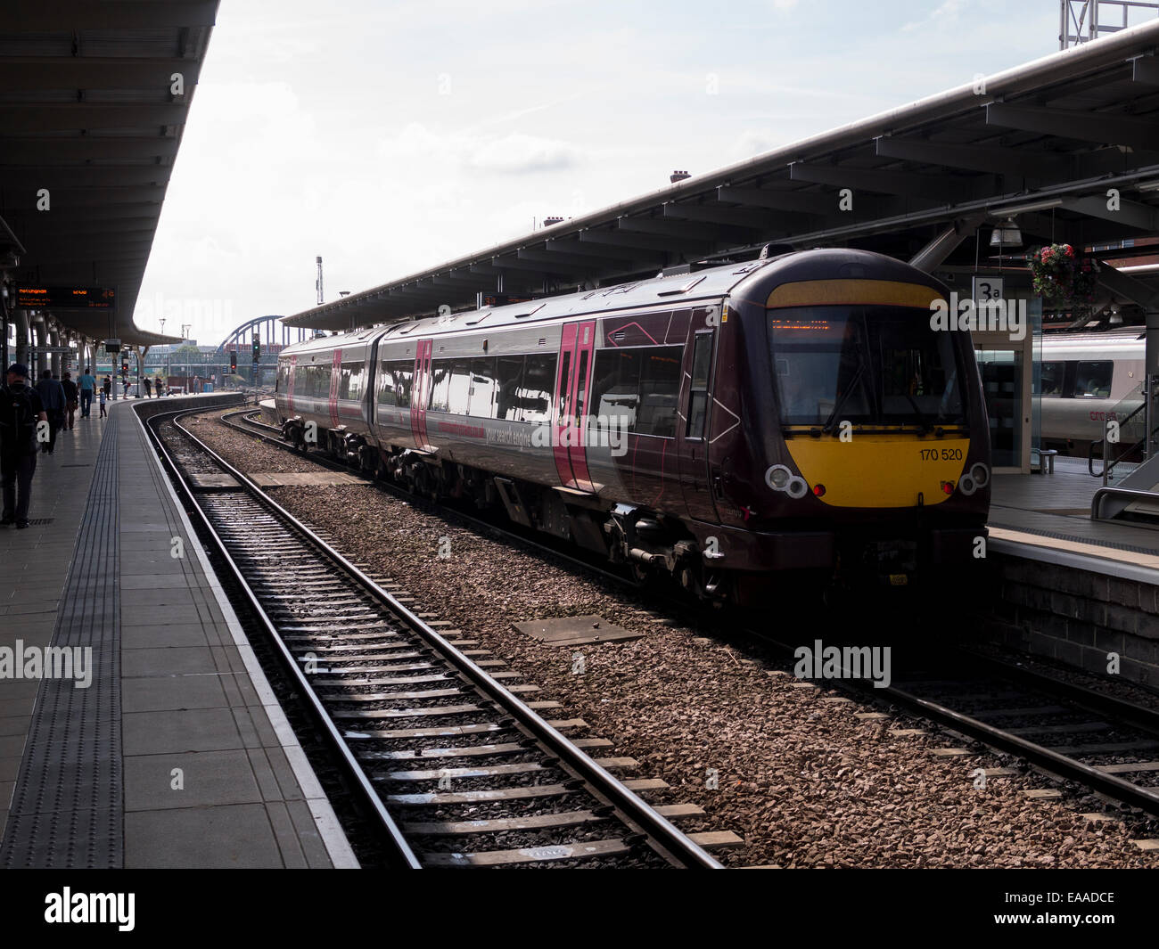 Derby train station hi-res stock photography and images - Alamy
