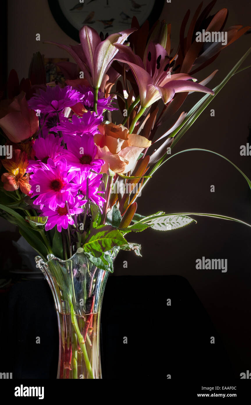 flower [flower arrangement]  sidelight vase glass Stock Photo