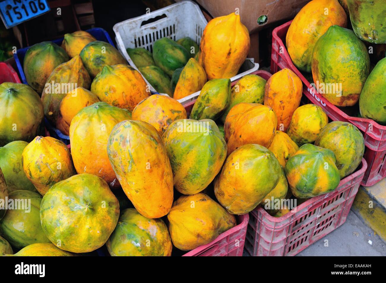 Papaya Market in TUMBES. Department of Tumbes .PERU Stock Photo Alamy
