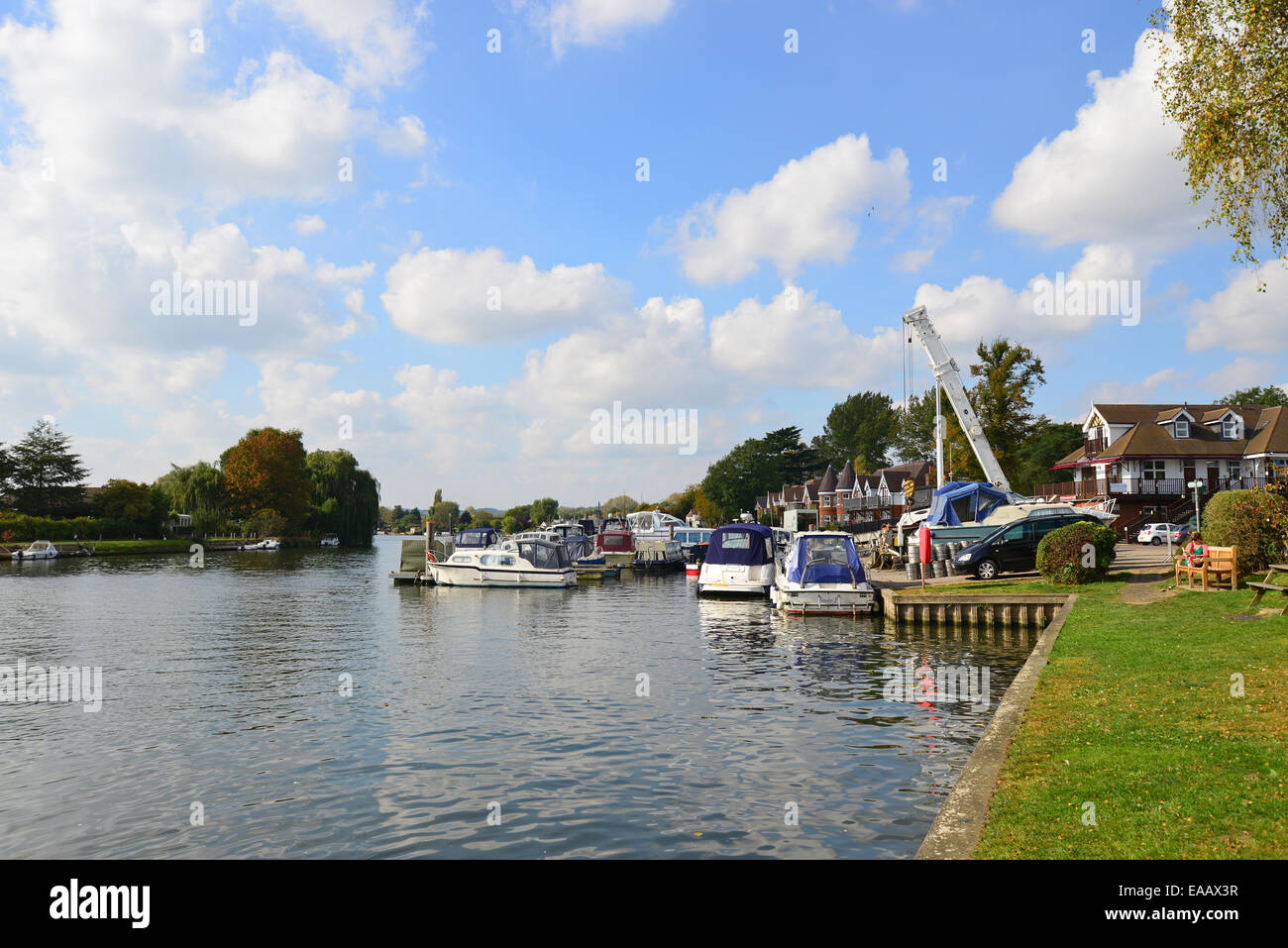 Bourne end hires stock photography and images Alamy