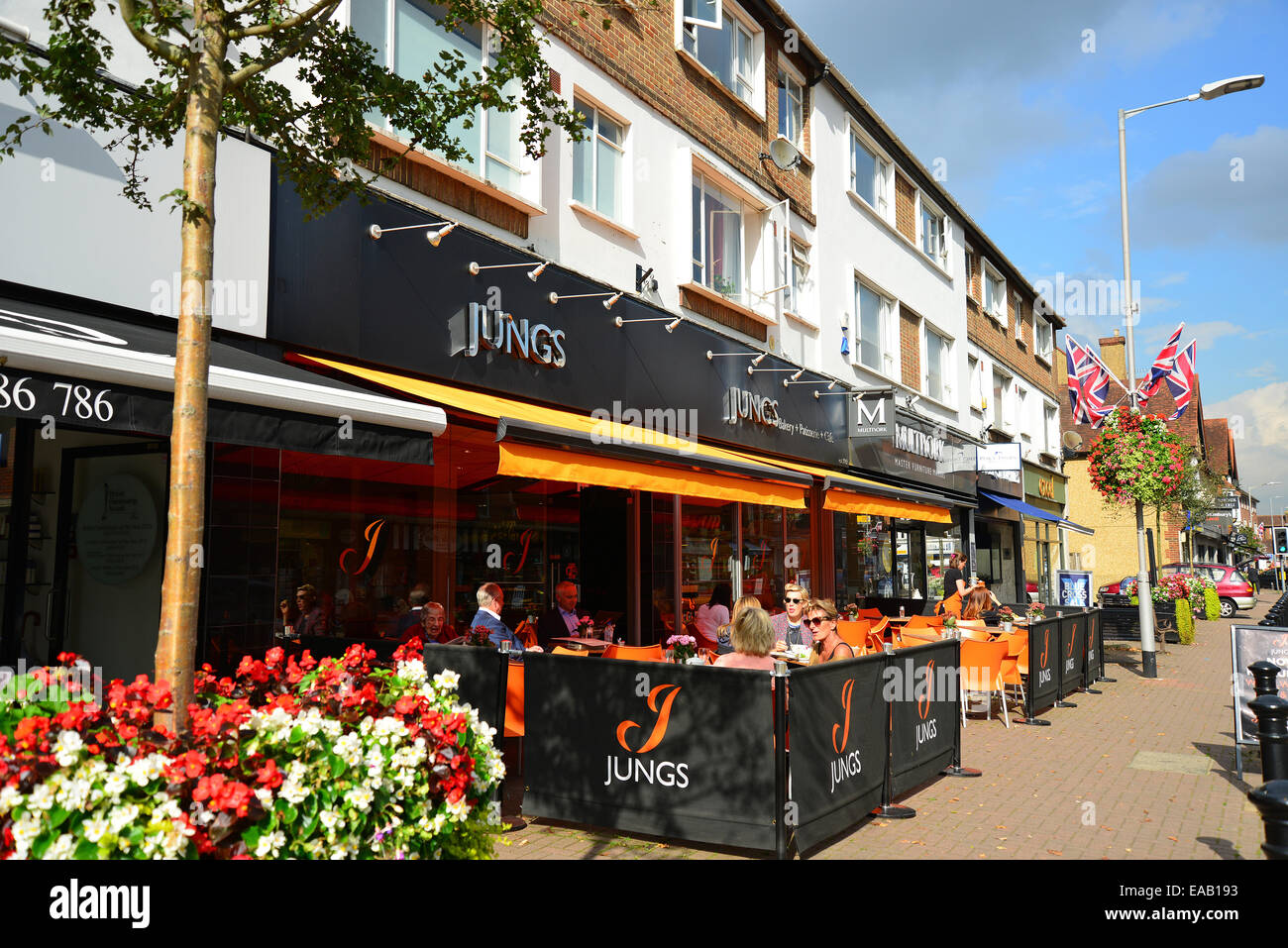 Jungs Patisserie & Cafe, Packhorse Road, Gerrards Cross, Buckinghamshire, England, United Kingdom Stock Photo