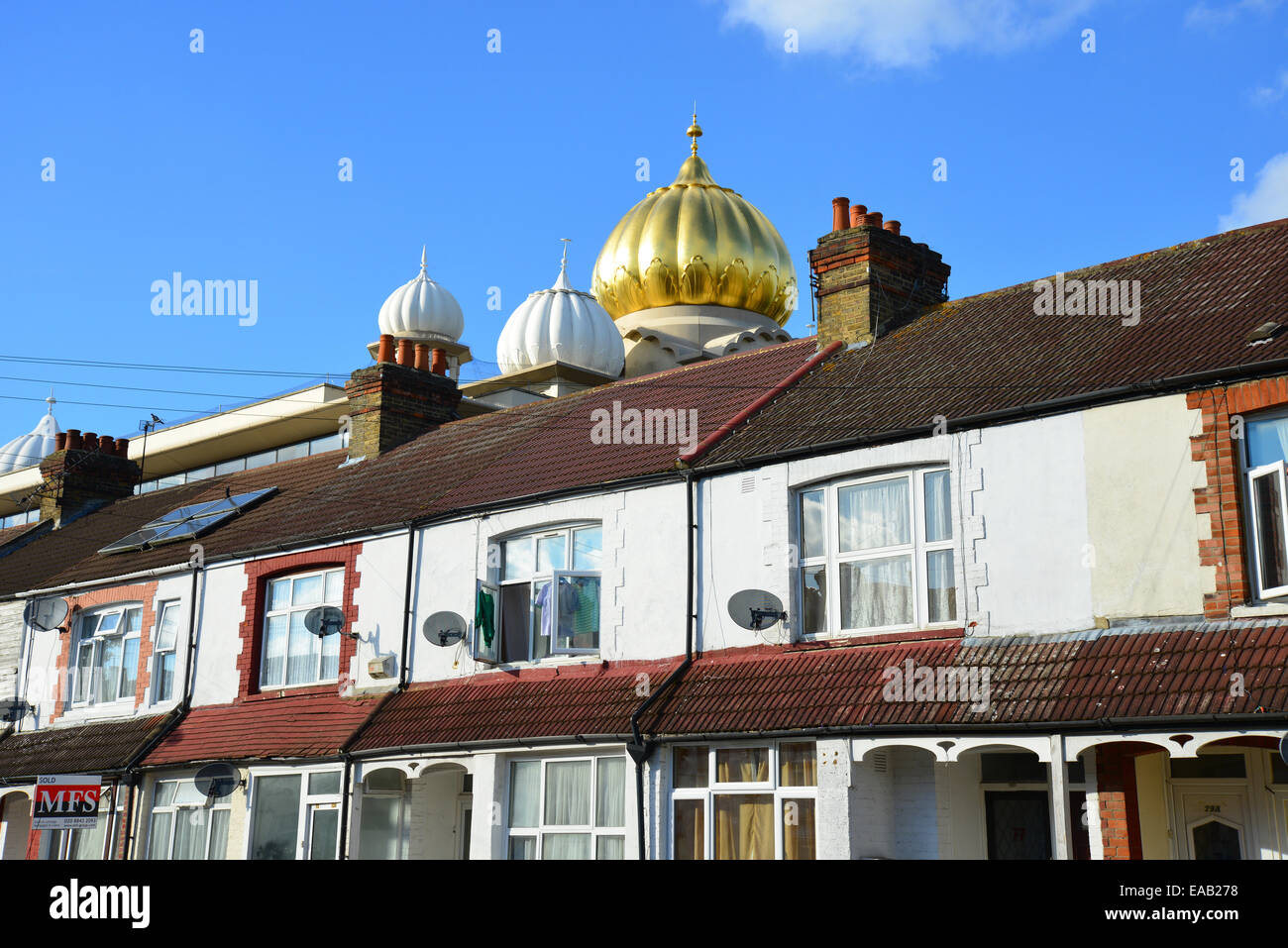 Domes of Gurdwara Sri Guru Singh Sabha Sikh Temple, Southall, London Borough of Ealing, Greater London, England, United Kingdom Stock Photo