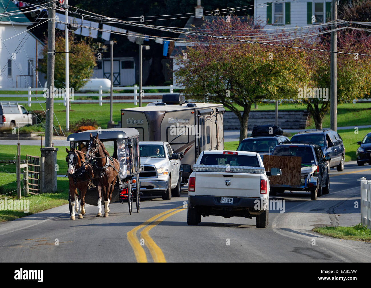 Amish buggy, Ronks, Lancaster County, Pennsylvania, USA Stock Photo