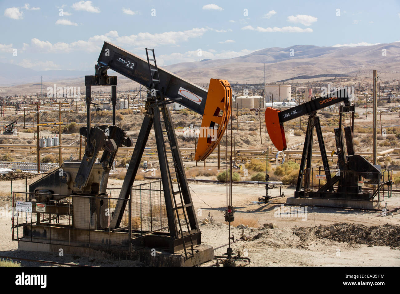 The Midway Sunset oilfield in Taft, Bakersfield, California, USA