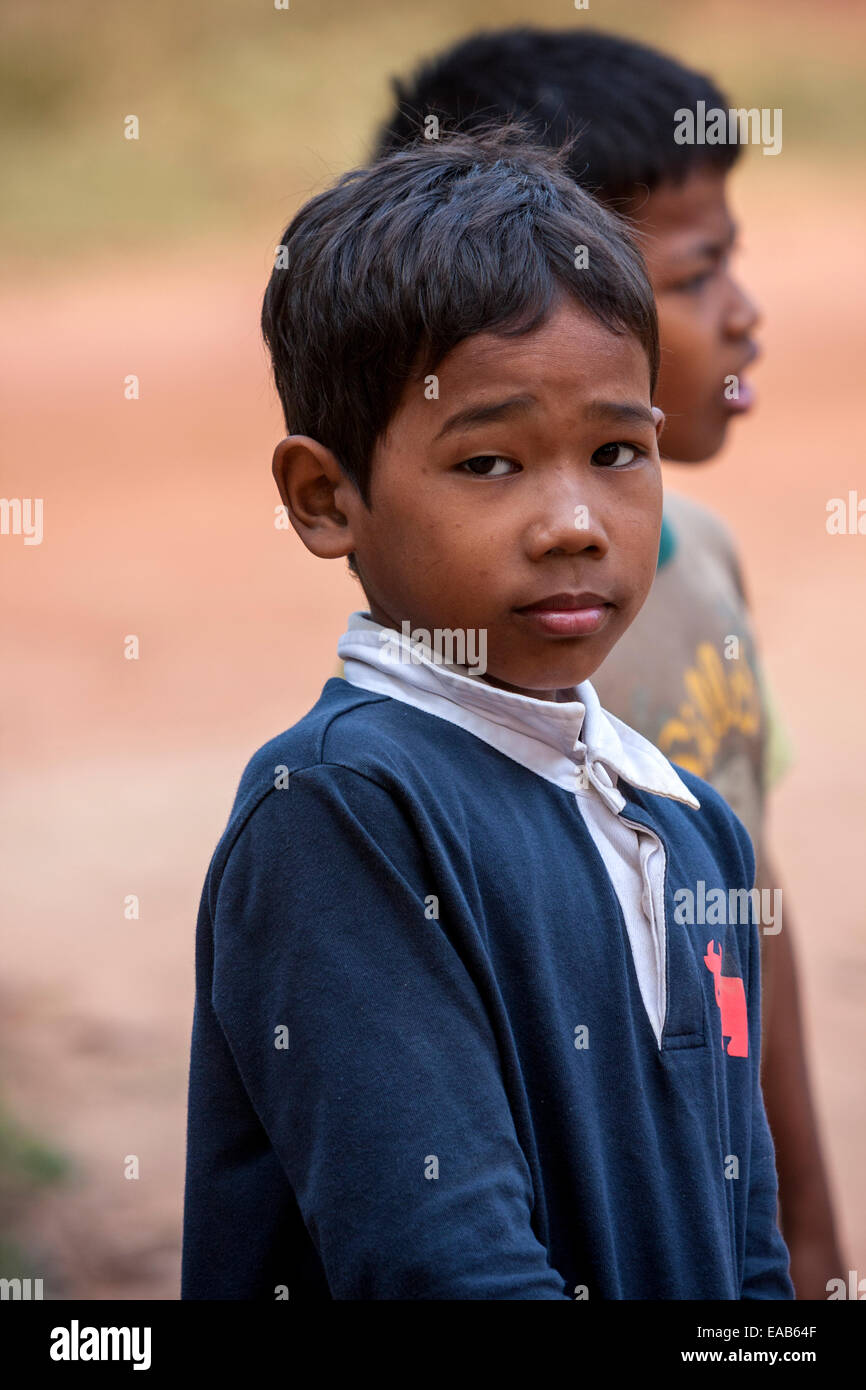 Boys cambodian hires stock photography and images Alamy
