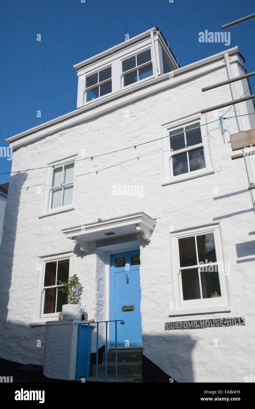 The custom house building in Fowey Cornwall Stock Photo Alamy