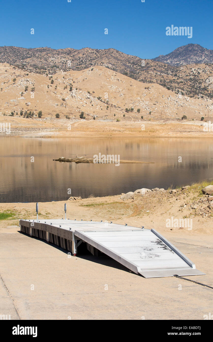 Lake Isabella near Bakersfield, East of California's Central valley is