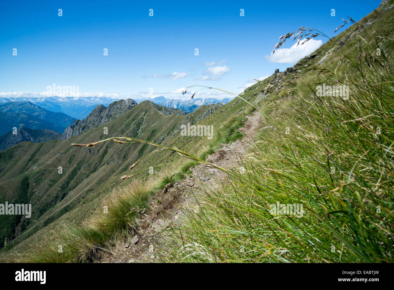 Thin mountain hi-res stock photography and images - Alamy
