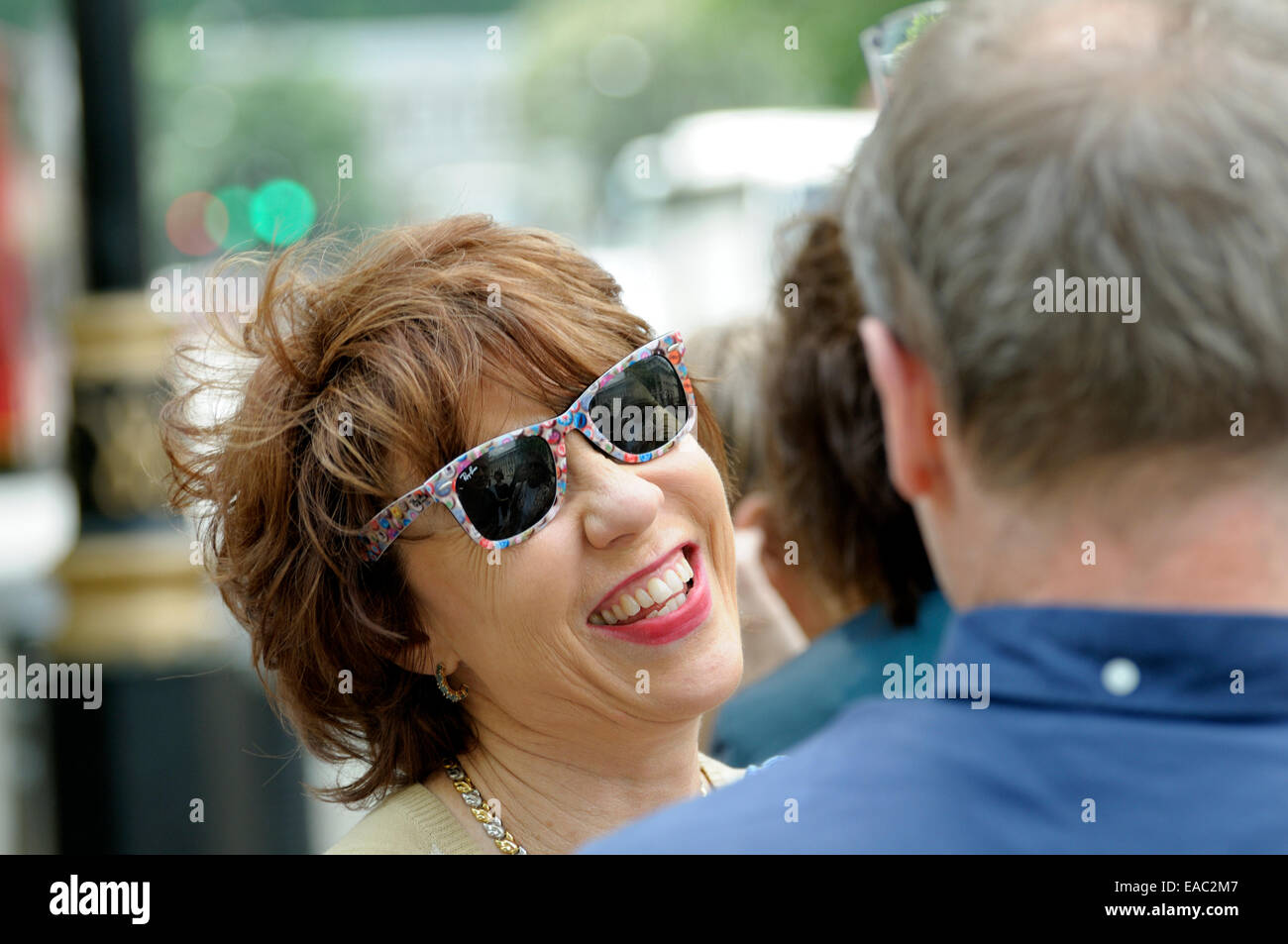 Author Kathy Lette in Whitehall as members of the Howard League for Prison Reform and prominent authors deliver a petition Stock Photo