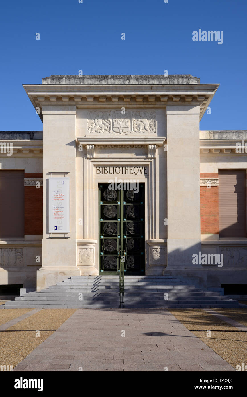 Monumental Art Deco Entrance to the 1930s Municipal or Public Library Building Toulouse France Stock Photo