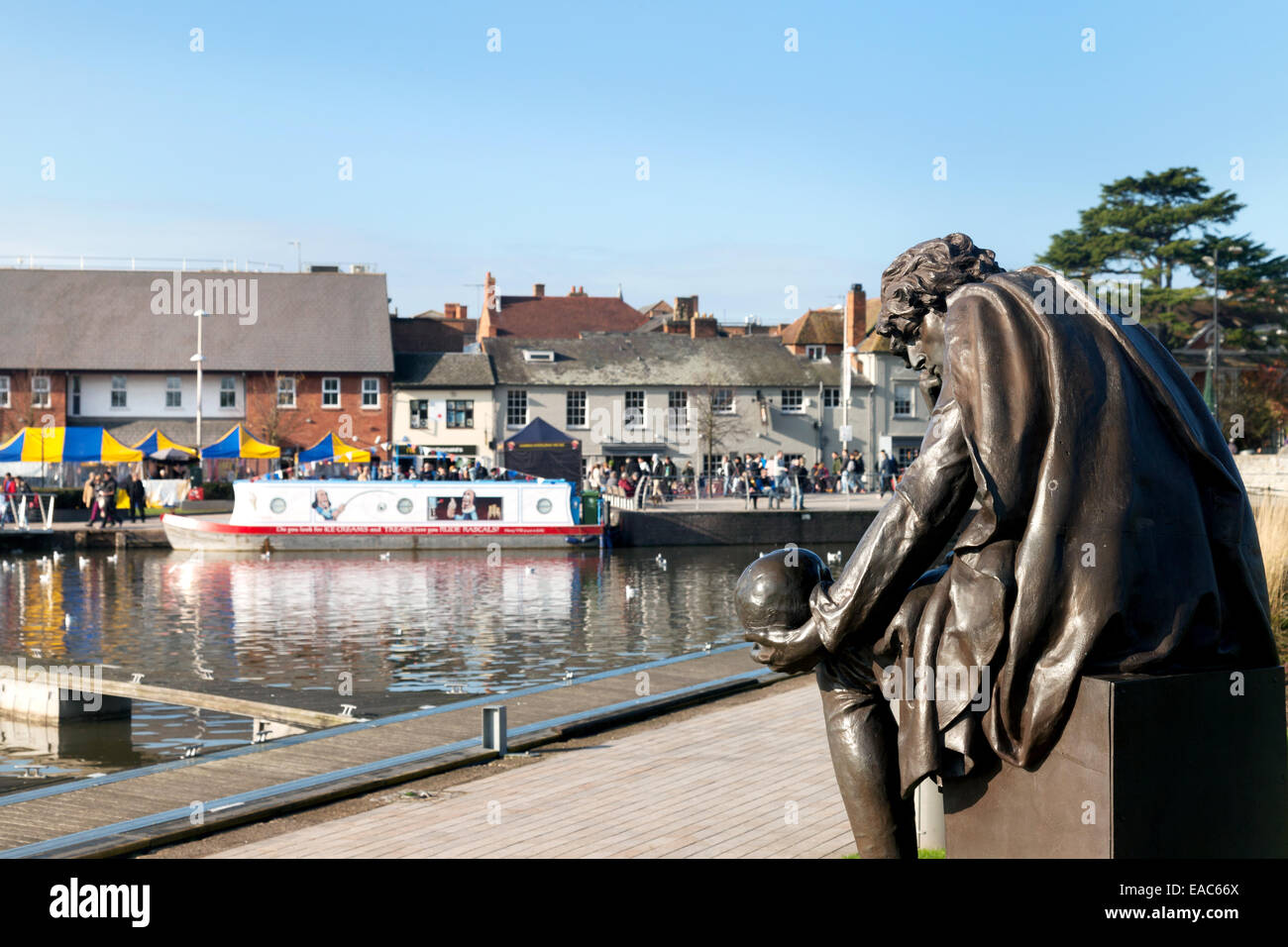 Shakespeare Hamlet statue, by the canal, Stratford upon Avon town