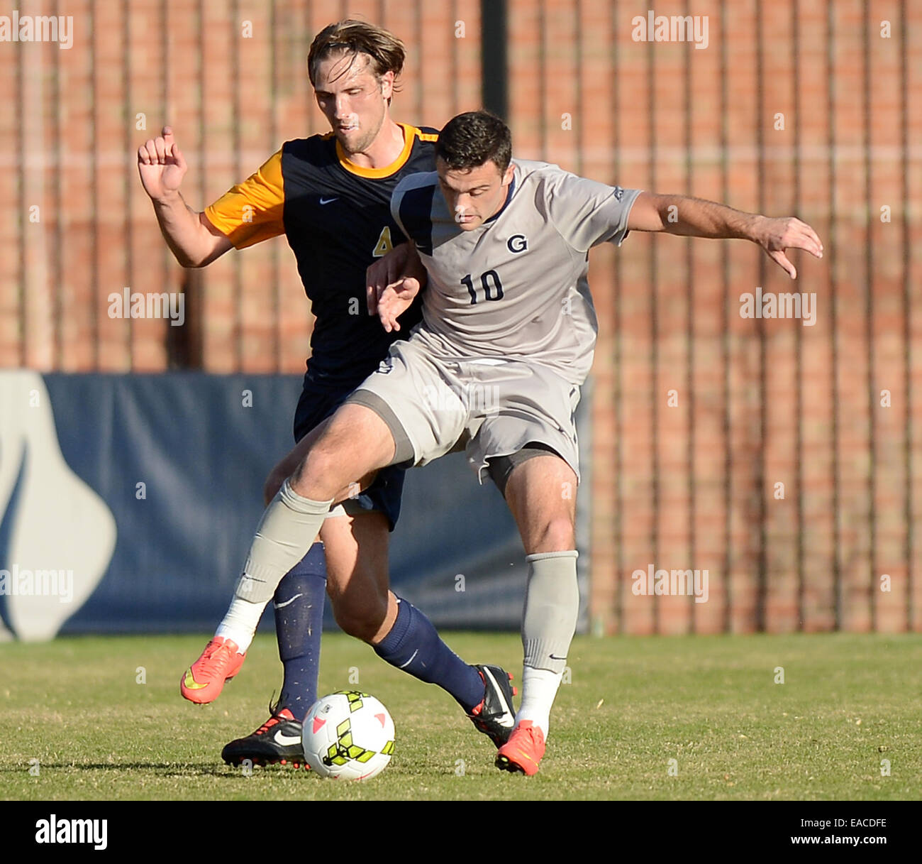 Washington, DC, USA. 11th Nov, 2014. 20141111 - Georgetown forward ...