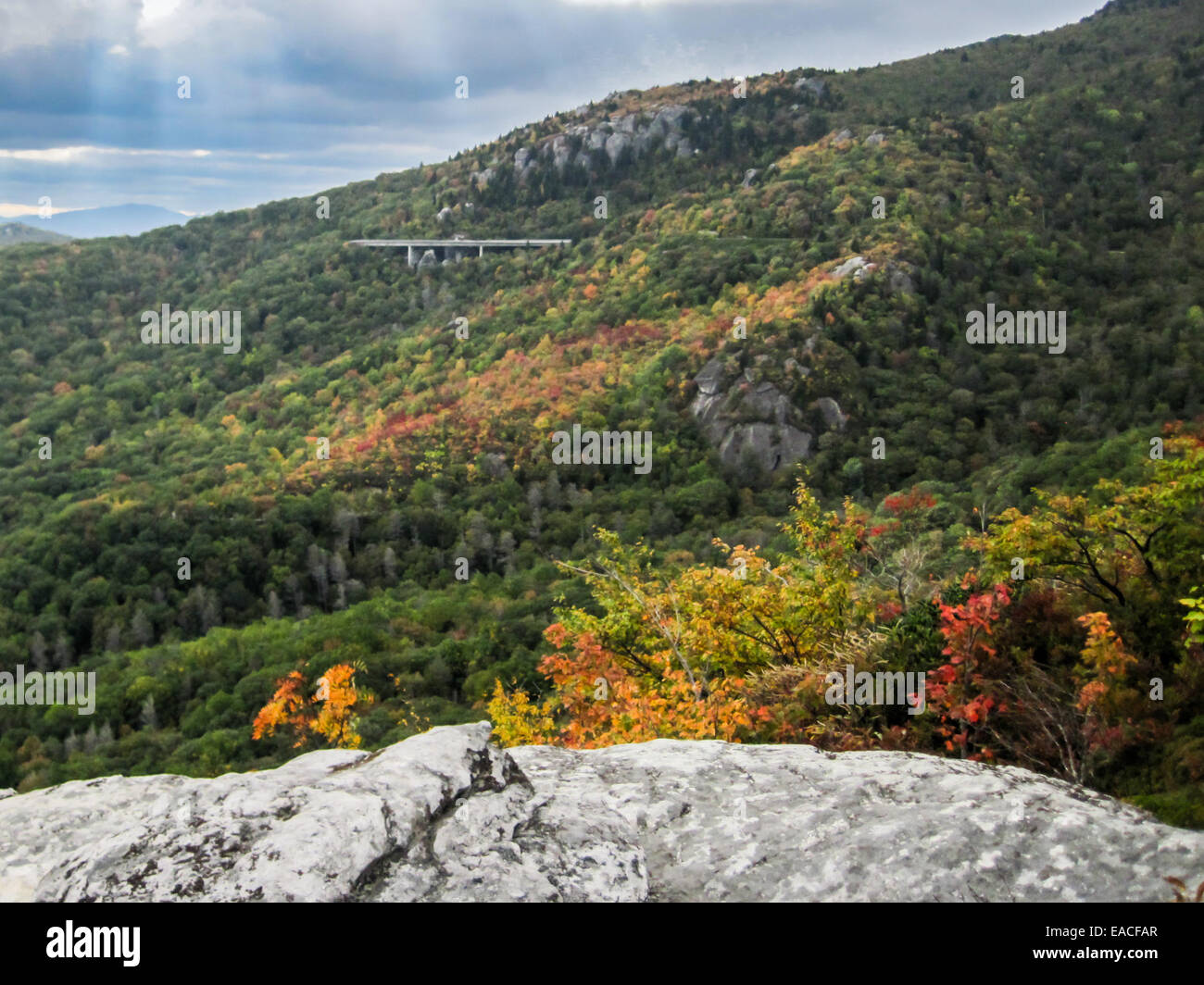 The Blue Ridge Parkway winds through the Appalachian Mountains in early fall Stock Photo Alamy