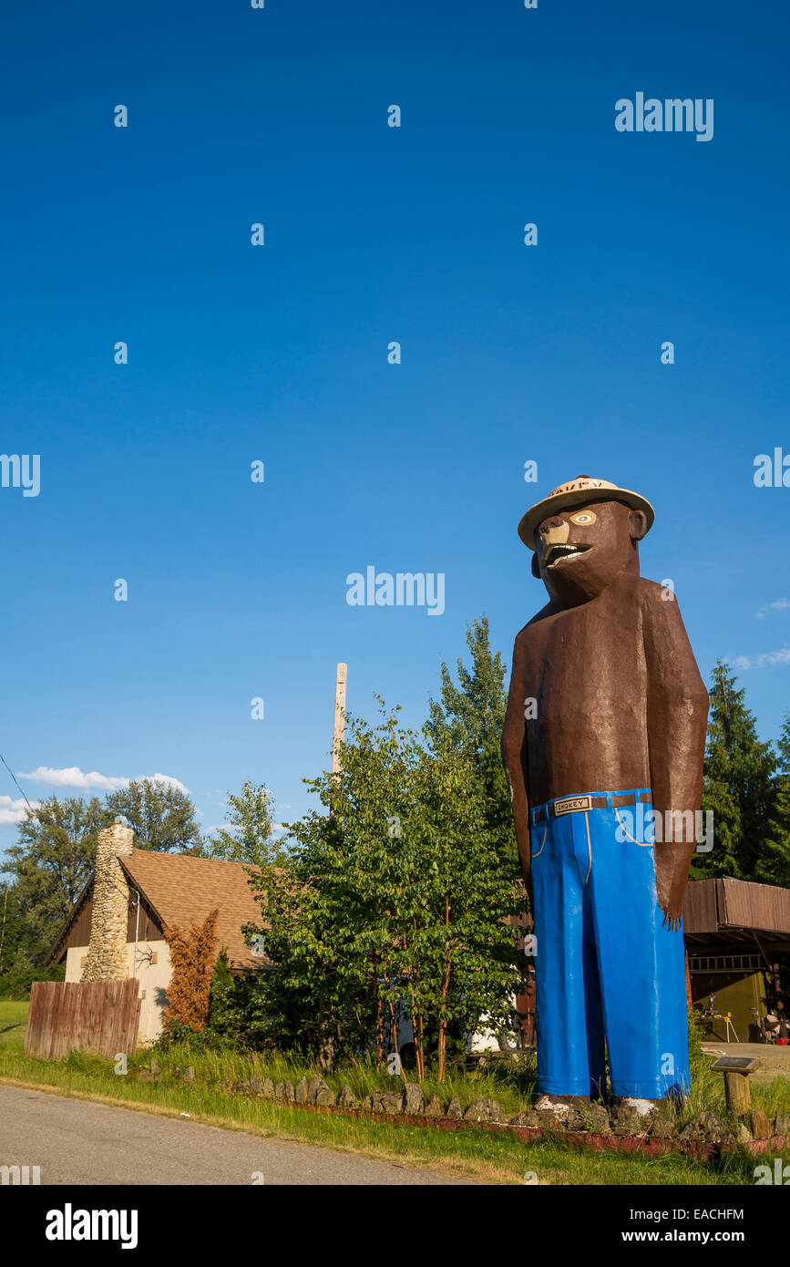 Giant Smokey the Bear, roadside attraction, near Revelstoke, British Columbia, Canada Stock Photo