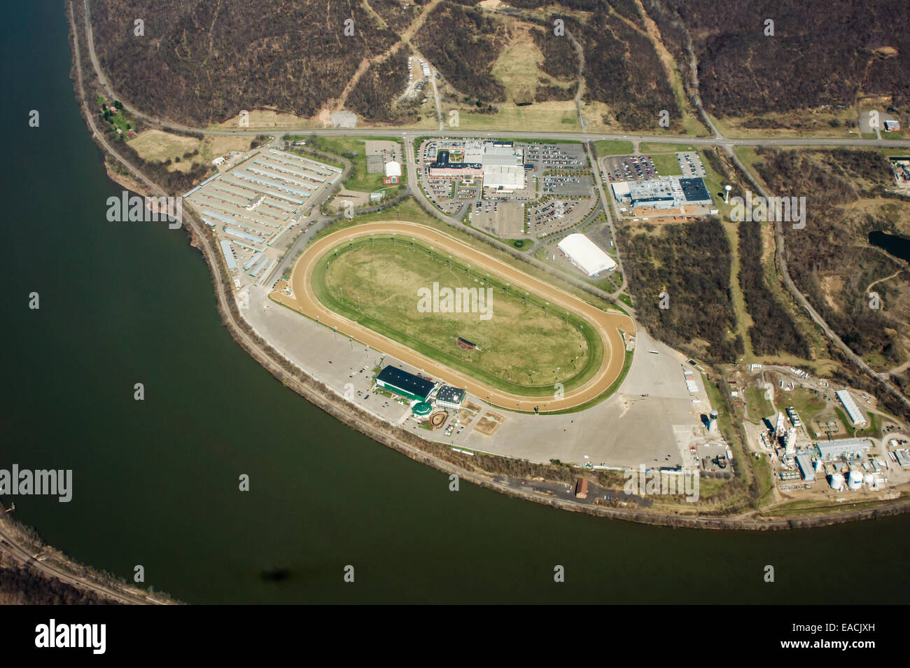 Aerial view mountaineer race track hires stock photography and images Aerial view mountaineer race track hires stock photography and images