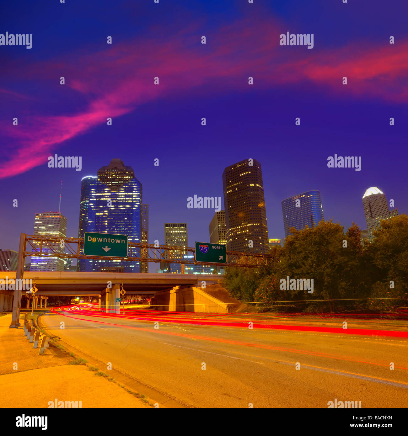 Houston downtown skyline hires stock photography and images Alamy