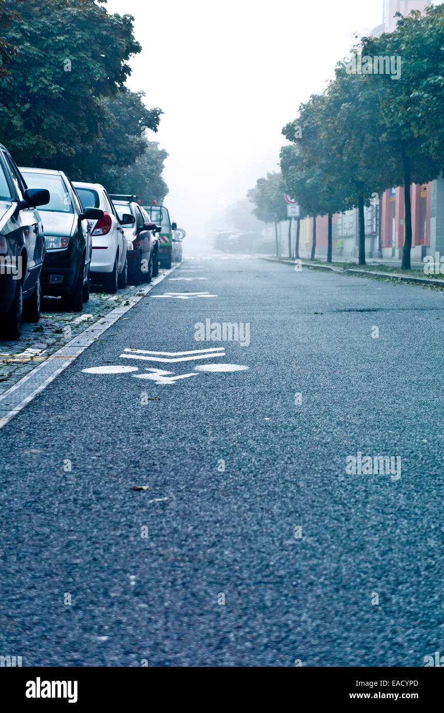 Empty city road hi-res stock photography and images - Alamy