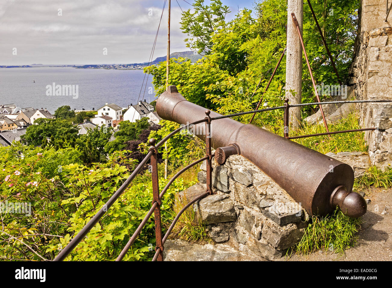Norway gun hires stock photography and images Alamy