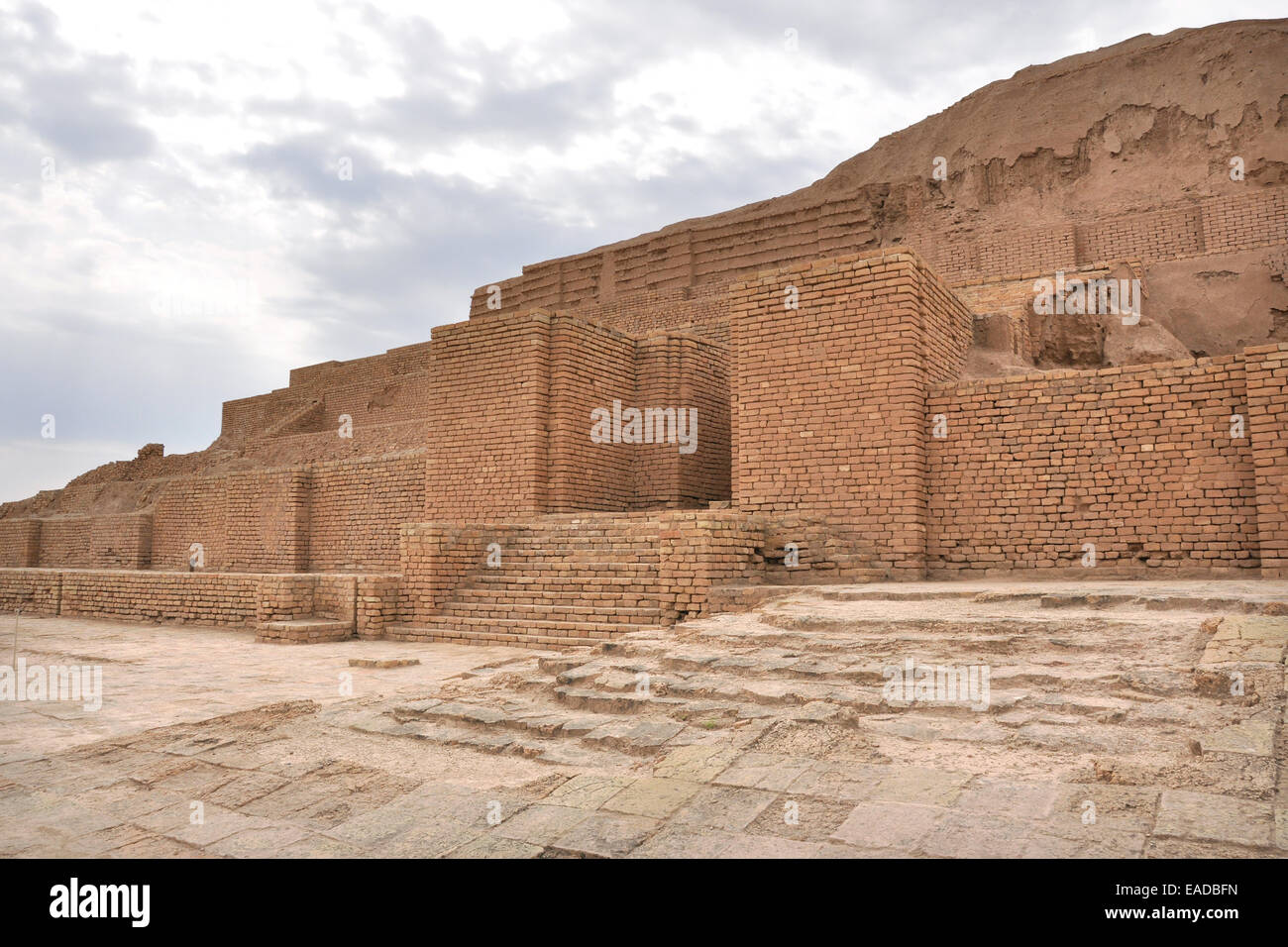 Iran, Khuzestan region, Ahwaz, Choga Zanbil zigurrat Stock Photo - Alamy