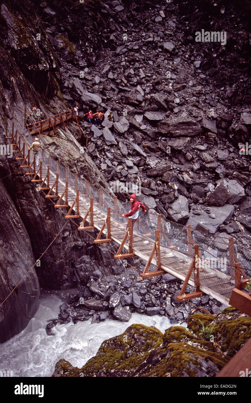 Suspension glacier hires stock photography and images Alamy
