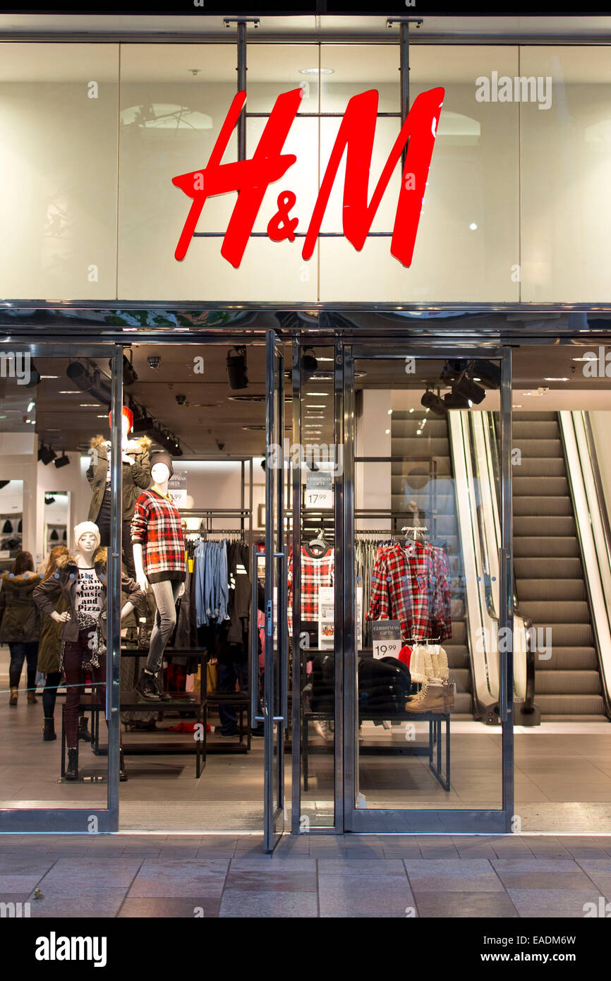 A H&M clothing store on the high street in Cardiff, South Wales Stock Photo  - Alamy