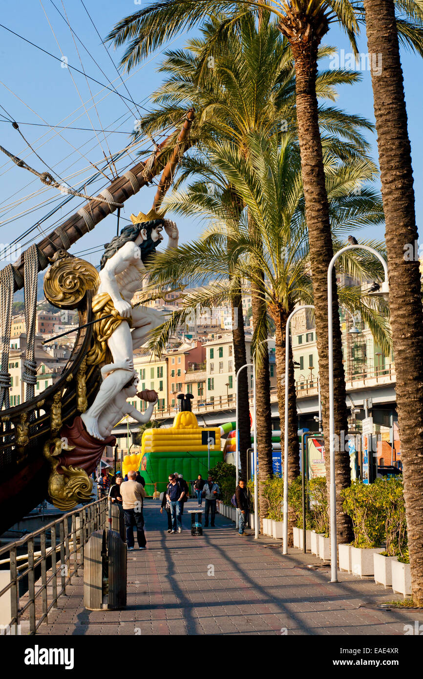 Figurehead statue hi-res stock photography and images - Alamy