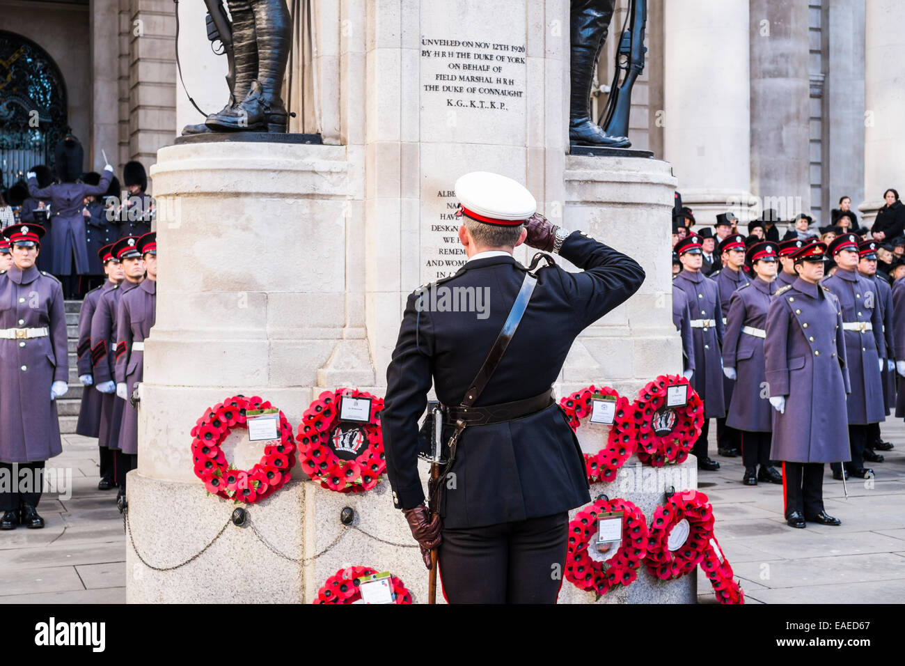 Royal Exchange War Memorial Remembrance Sunday - City of London Stock ...