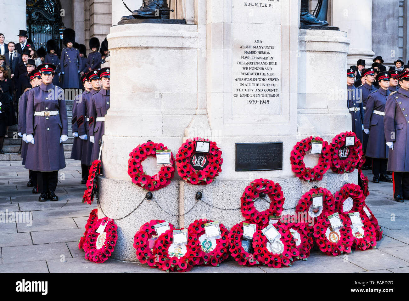 Royal Exchange War Memorial Remembrance Sunday - City of London Stock ...